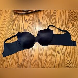 Vanity Fair Bra (Style 76326 Size 42DD)